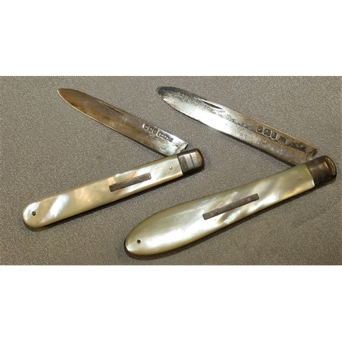 1559 - Two Sheffield Silver MOP Mounted Fruit Knives.