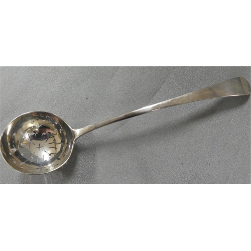 1695 - Georgian Scottish Silver Sift Ladle