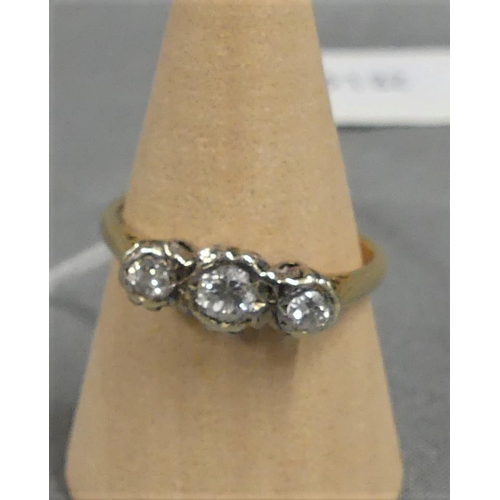 1768 - 18ct Gold 3 Stone Diamond Ring