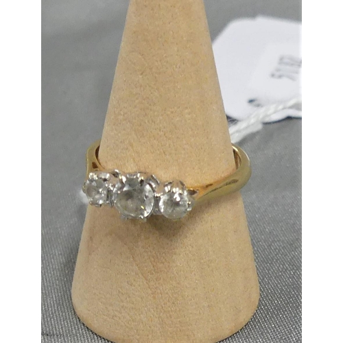 1771 - 18ct 3 Stone Dress Ring