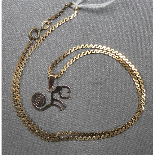 1813 - 9ct Gold Chain with Monkey Pendant - 5.7gms