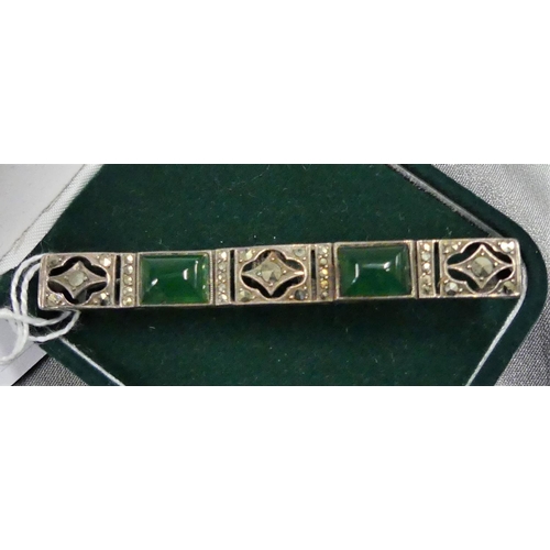 1835 - Diamonte Studded Emerald Styled Bar Brooch