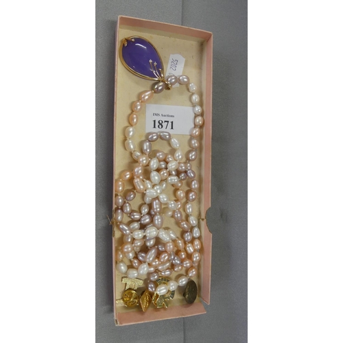 1871 - Pearl Necklace with large 14ct Gold Diamond and Lavendar Jade Pendant