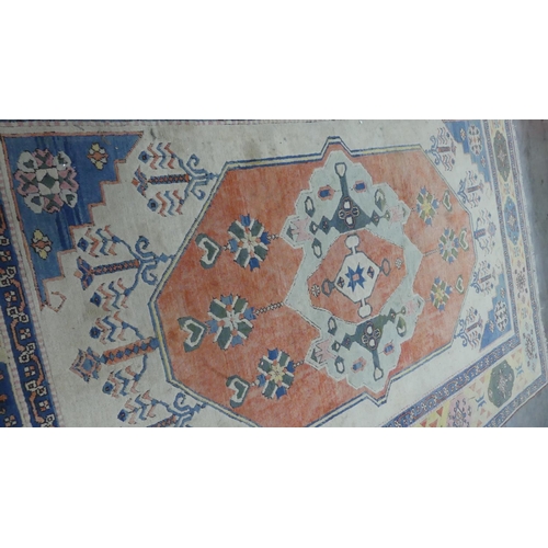 1958 - Rug - 230cms x 330cms