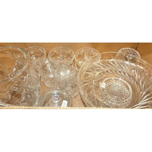 974 - Box - Cut Glass Preserve Jars, Sundae Dishes & Bowls.