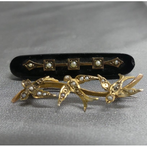 1800 - Two Victorian Bar Brooches.