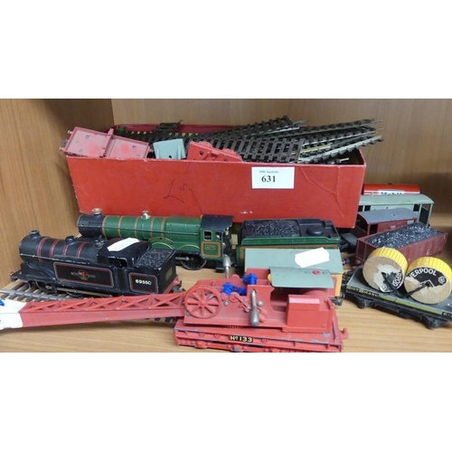 631 - Hornby Model Railway Trains, Carriages & Track.