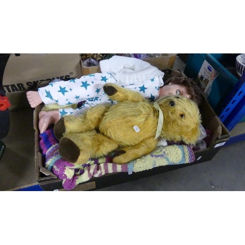 205 - Box Of Dolls & Bears