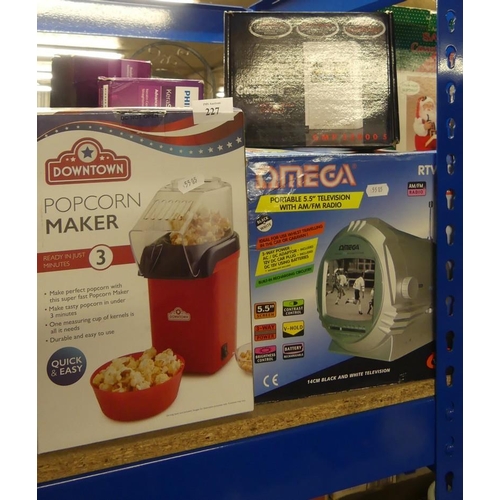 227 - Popcorn Maker, Mini TV, MP3 Player, etc