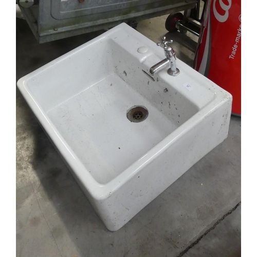 57 - Belfast Sink