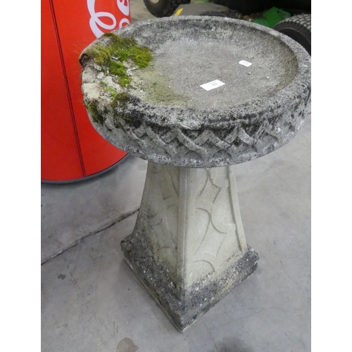 59 - Reconstituted Stone Birdbath