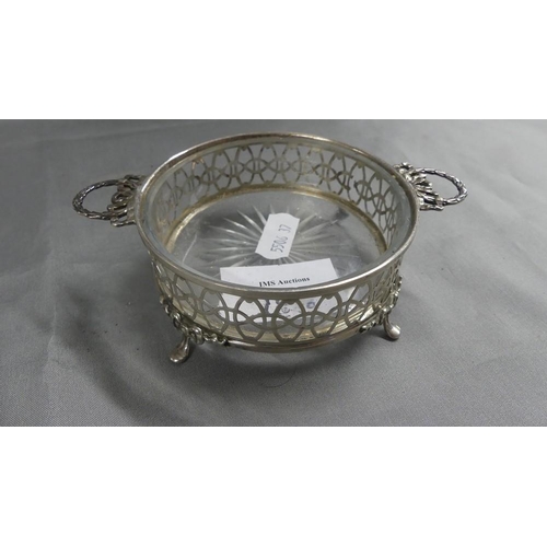 1643 - Birmingham Silver Butter Dish with Glass Liner - 1.3oz troy.