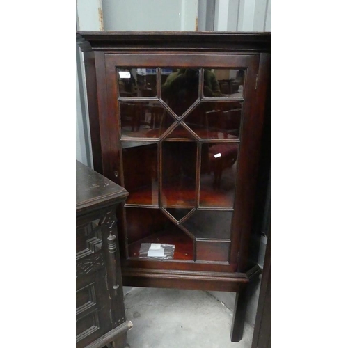 2325 - Pine Corner Cabinet (As Found).