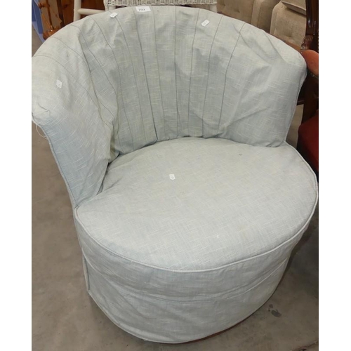 2741 - Loose Covered Tub Chair.