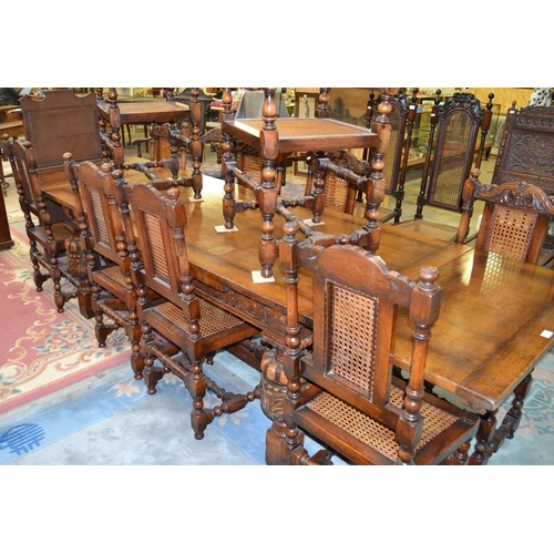 2891 - Oak Pull Out Dining Table & 10 Bergere Chairs