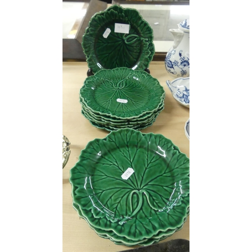 1081 - 12 Wedgwood Leaf Plates.