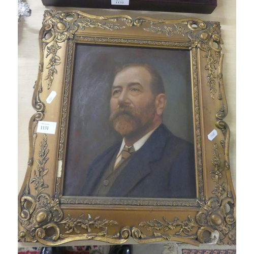 1131 - Framed Oil Portrait - Study of a Gentleman (unsigned).