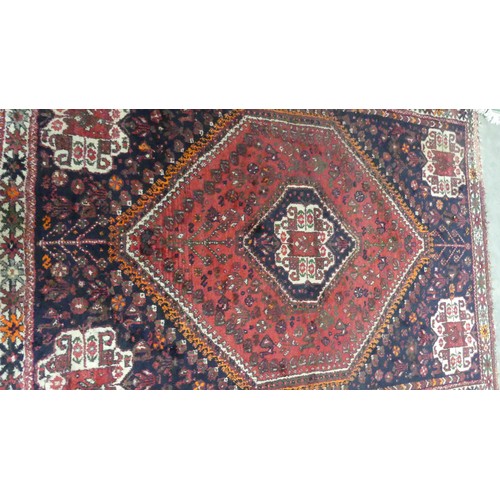 2015 - Good Quality Eastern Wool Rug 145 x 195cm.