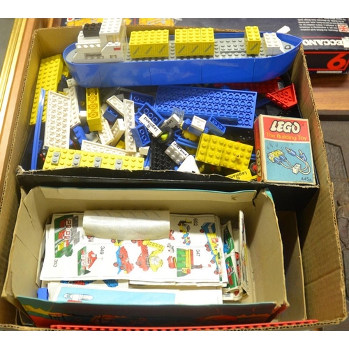 706 - Box Of Assorted Lego.