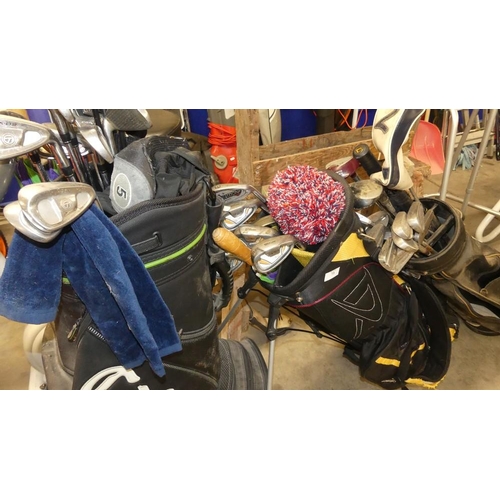 73 - 3 Golf Bags & Clubs