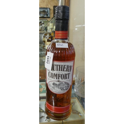 1692 - Bottle of Southern Comfort.