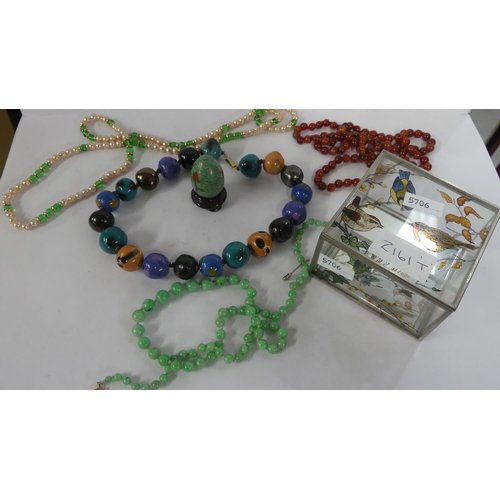 2161T - Box - Assorted Costume Jewellery.