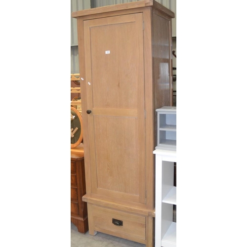 2274 - Oak Single Wardrobe.