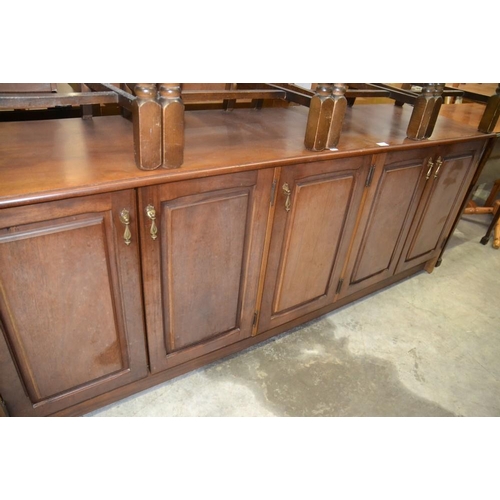 2284 - Mahogany Sideboard.