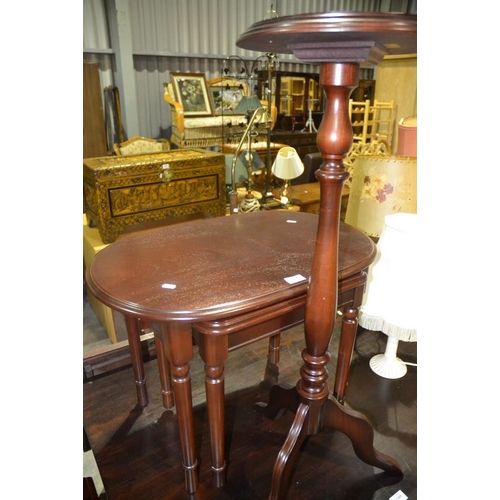 2308 - Mahogany Nest Of Tables & Plant Stand.