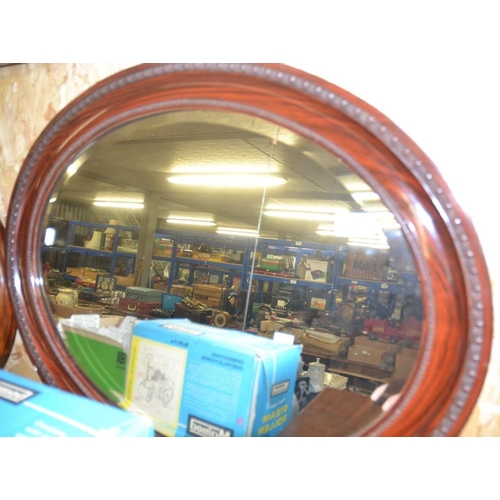 2812 - Oval Bevelled Wall Mirror.