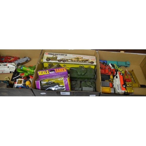 2847 - 3 Boxes Of Die Cast Toy Cars.