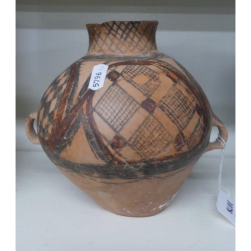 1078 - Primitive Terracotta Vase.