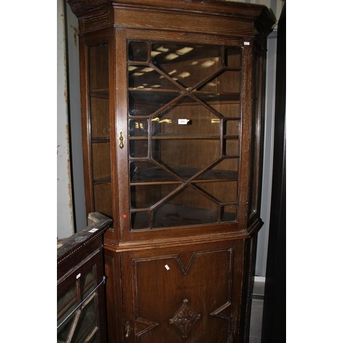 3030 - Antique Oak Corner Cabinet.