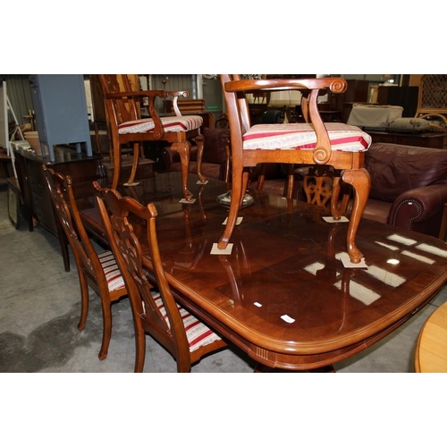 3048 - Mahogany Inlaid Extending Dining Table, 2 Leaves & 6 Chairs.