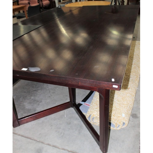 3072 - Rosewood Dining Table