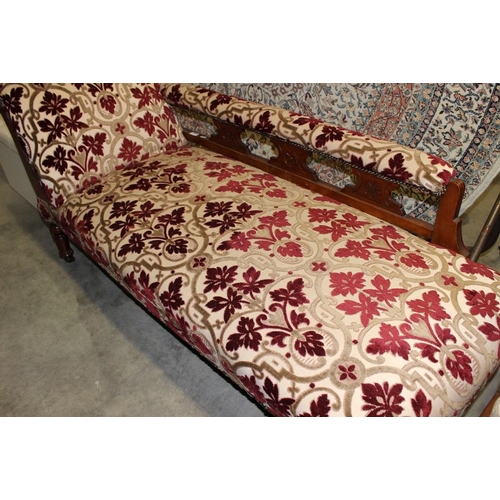 3092 - Victorian Mahogany Chaise Longue