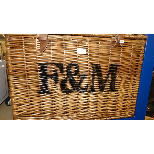 131 - Fortnum & Mason Picnic Hamper