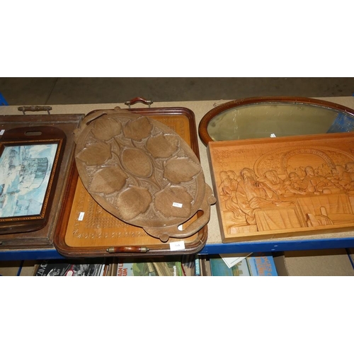 166 - 4 Wooden Trays, Vintage Mirror & Carved Wall Hanging Of The Last Supper.