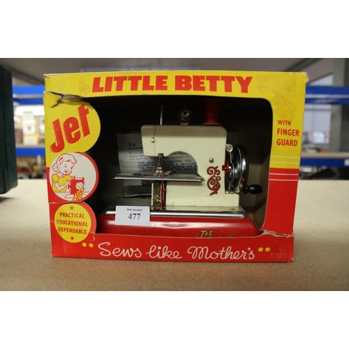 477 - Little Betty Child's Sewing Machine In Original Box