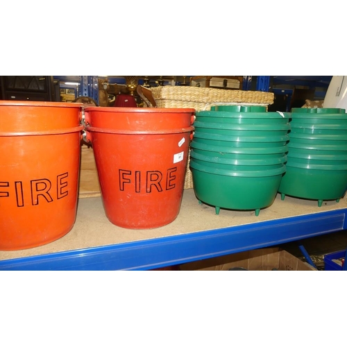 89 - 4 Fire Buckets & 12 Plant Pots