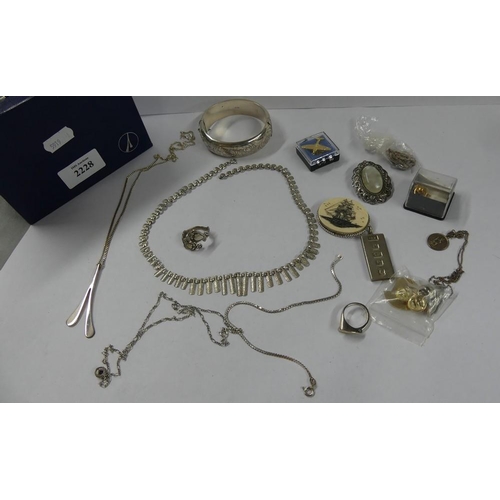 2228 - Box - Silver & White Metal Jewellery, Rings, Ingot etc.