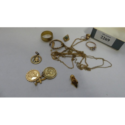 2269 - Small Box of Yellow Metal Jewellery, Ring, Pendants etc.