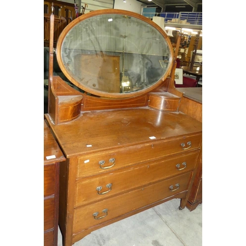 3078 - Mahogany Inlaid Dressing Chest