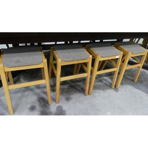 3097 - 4 Vintage Kitchen Stool's