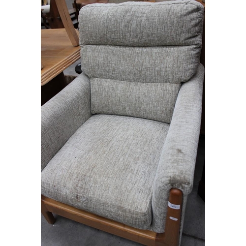 3192 - Oatmeal Fabric Upholstered Armchair