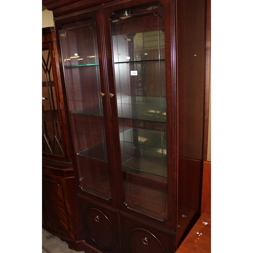 3194 - Modern Mahogany Display Cabinet