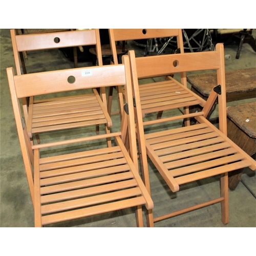 3339 - 4 Folding Chairs