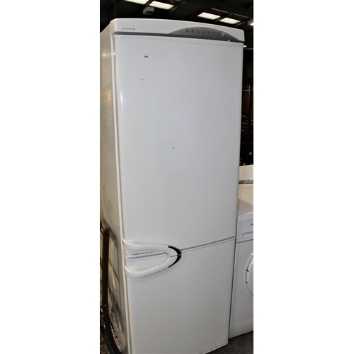 3400 - Daewoo Fridge Freezer