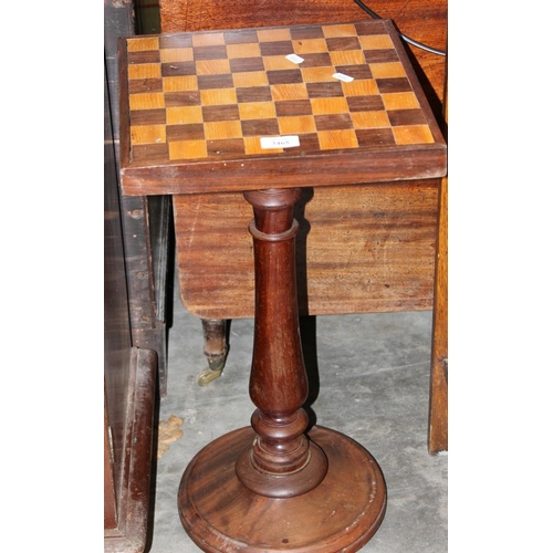 3465 - Victorian Mahogany Pedestal Chess Table