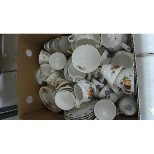 1275 - Box Decorative Tea Sets